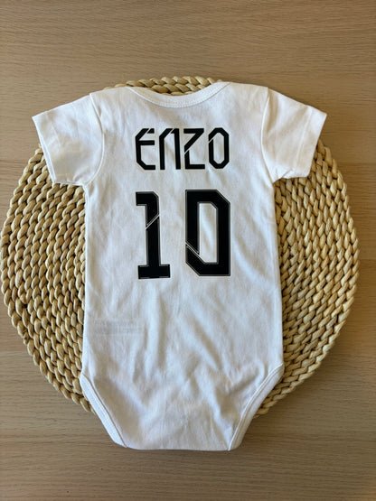 Body bebé Real Madrid personalizado con nombre