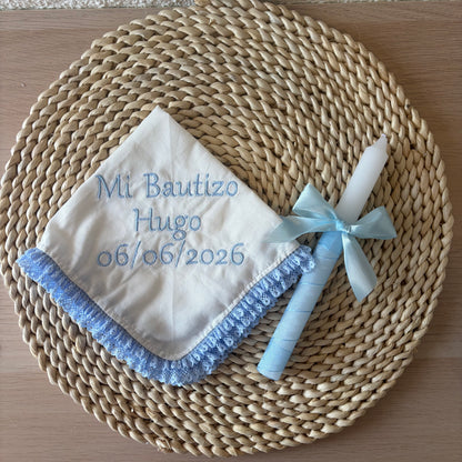 Pañuelo y vela de bautizo personalizados